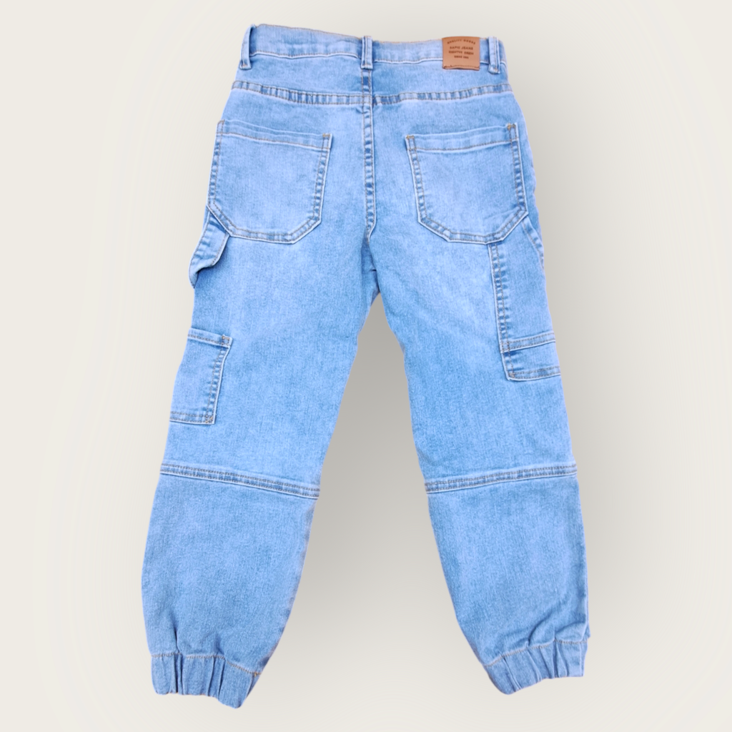 Jogger sistema ajustable en cintura 