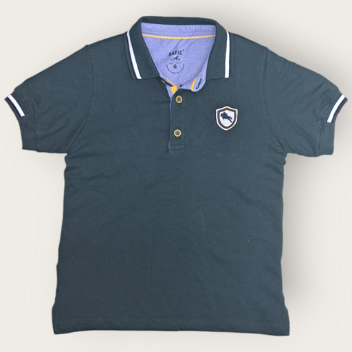 Camiseta tipo polo verde 