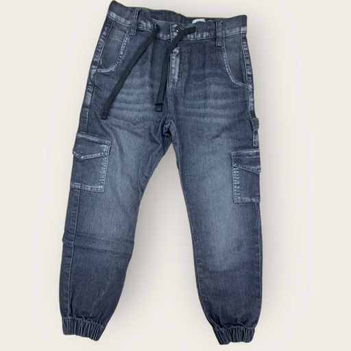 Jogger niño sistema ajustable en cintura.